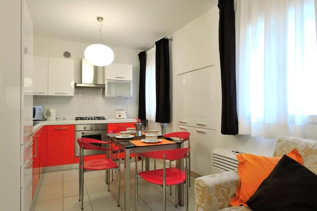 Appartamento Red House Ai Mori Venezia Esterno foto